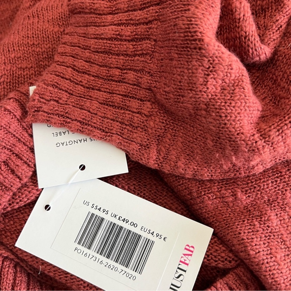 Nwt Justfab Sweater, Tunic Length. Oversized. Rus… - image 2